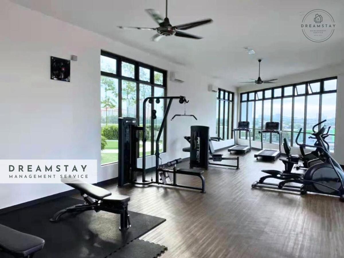 Pangsapuri Masai Cozy Homestay-4pax-2br-wifi-tv Johor Bahru