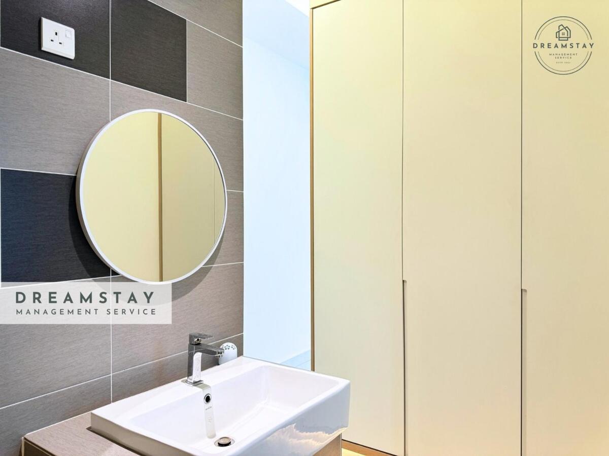 Masai Cozy Homestay-4pax-2br-wifi-tv *